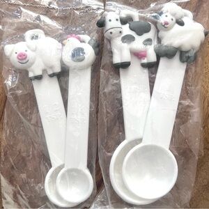 Vintage Avon Down on the Farm Measuring Cups Cow Sheep Pig Chicken Cottage Decor